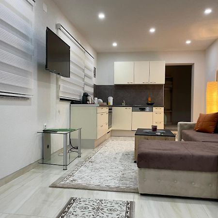 Apartman Cuprija Cazin Exteriör bild