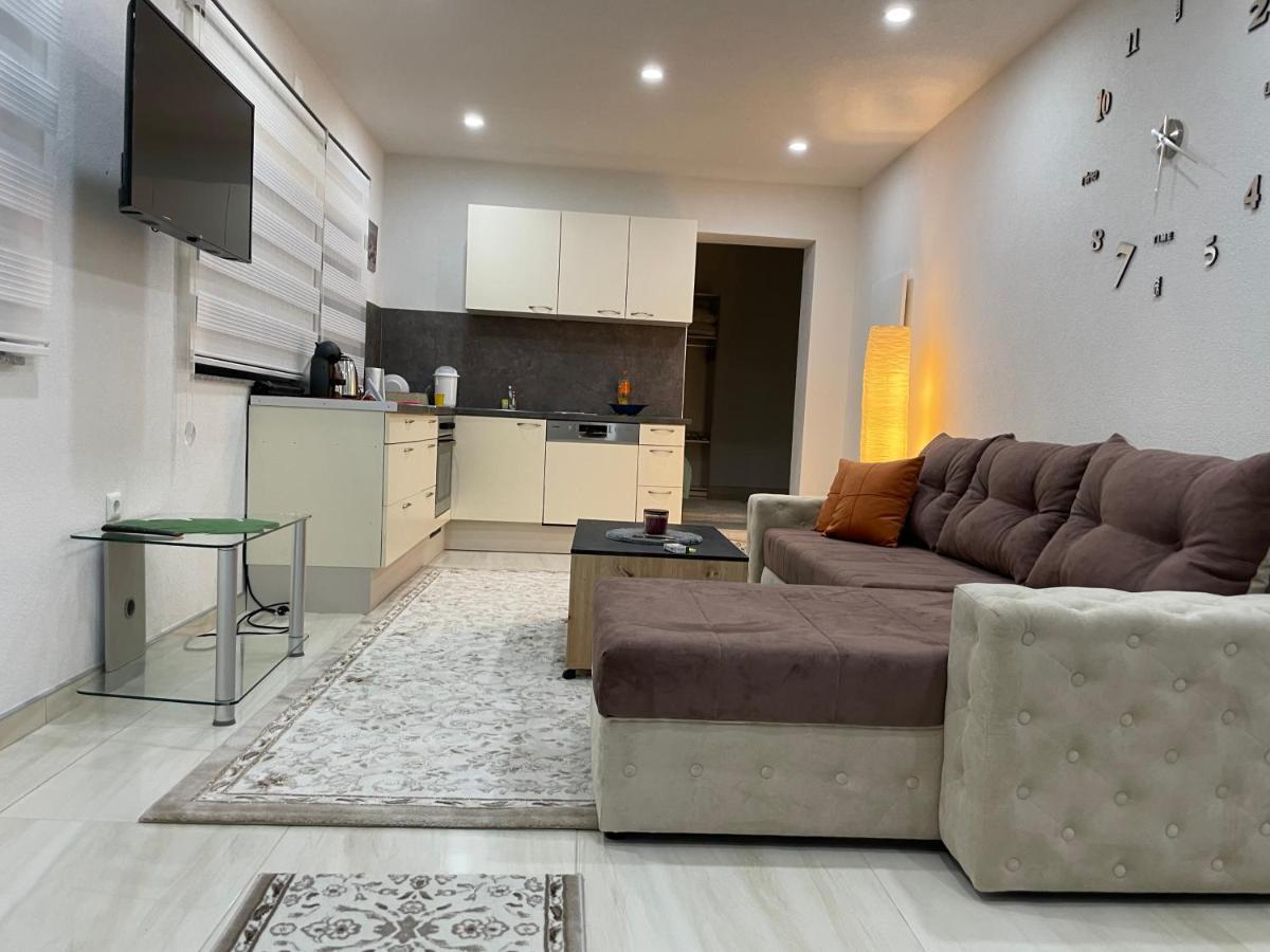 Apartman Cuprija Cazin Exteriör bild
